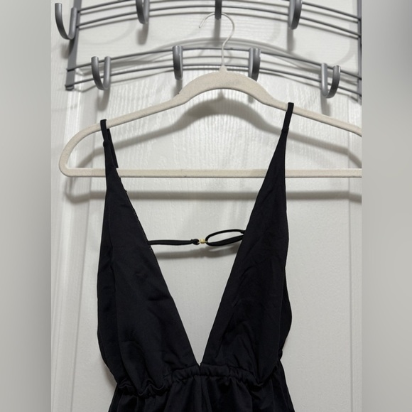 Andie x Demi Moore The Tropez one piece swim suit Black women’s size L beach NWT - Picture 10 of 16